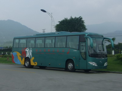 ܇ XMQ6122Y1